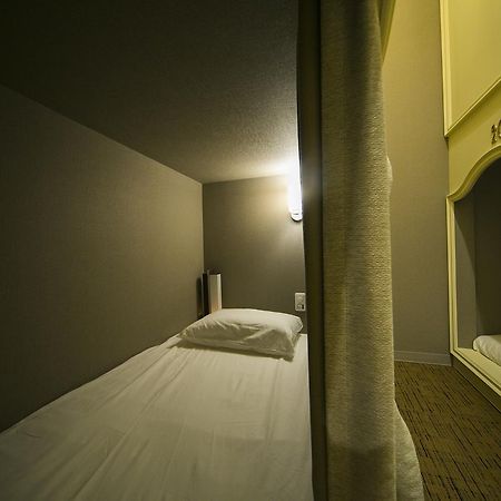 טוקיו The Wardrobe Hostel Shibuya Roppongi מראה חיצוני תמונה