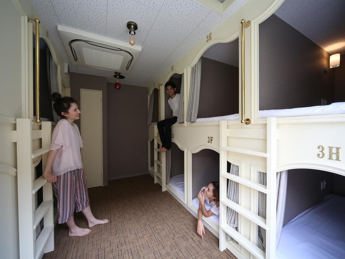 טוקיו The Wardrobe Hostel Shibuya Roppongi מראה חיצוני תמונה