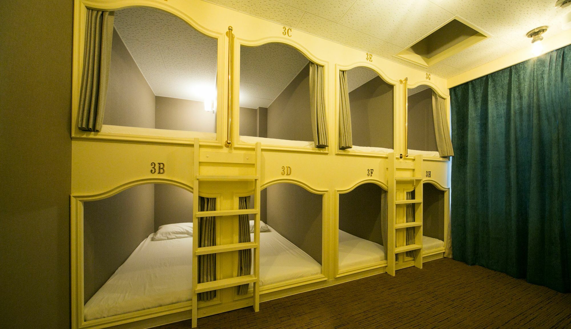 טוקיו The Wardrobe Hostel Shibuya Roppongi מראה חיצוני תמונה